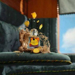 Gurmánske vône od Avonu sú vo veľkej obľube a teraz prišiel, ako inak, s netradičným spojením zázvoru 🫚 a slamy. Vzorky sú...